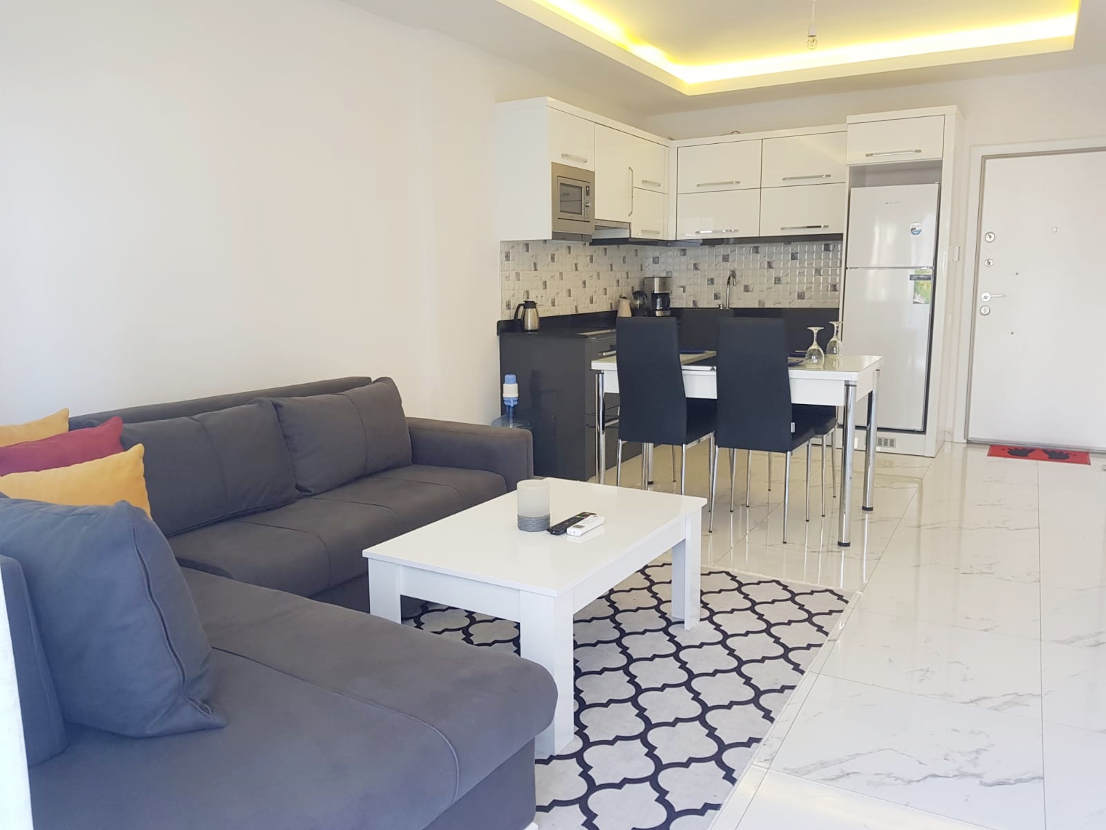 Алания Махмутлар Продажа Меблированной  Квартиры 1+1 Близко к Морю